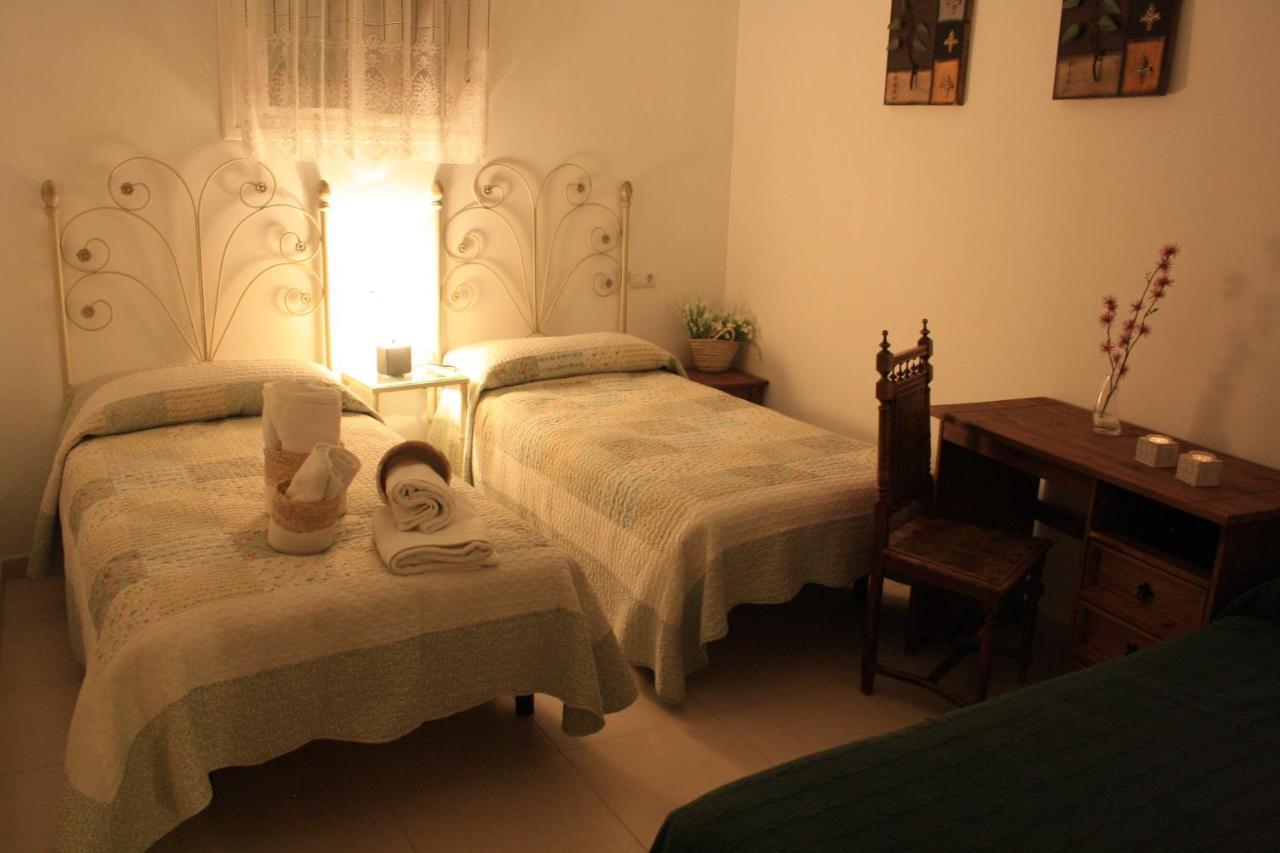 Casa Rural La Plaza Almoharin 外观 照片